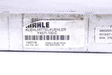 Load image into Gallery viewer, RADIATOR BMW 323i 128i 325i 328i 330i 2006 06 2007 07 2008 08 09 10 11 12 Auto - 1095667
