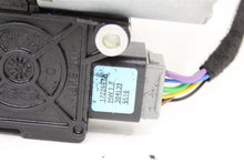 Load image into Gallery viewer, SUNROOF MOTOR Mercedes-Benz E350 E550 E63 2010 10 - 1095801
