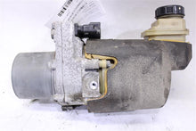 Load image into Gallery viewer, POWER STEERING PUMP Nissan Pathfinder 2016 16 - 1096187
