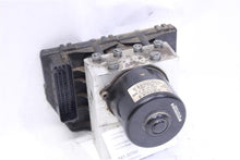 Load image into Gallery viewer, ABS PUMP C230 C240 C32 SLK320 00 01 02 03 04 - 1096295
