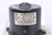 Load image into Gallery viewer, ABS PUMP C230 C240 C32 SLK320 00 01 02 03 04 - 1096295
