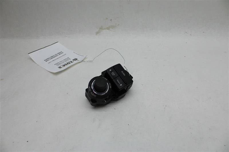 DASH CONSOLE SWITCH Nissan Pathfinder 2012 12 - 1097083