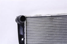 Load image into Gallery viewer, RADIATOR BMW 323i 128i 325i 328i 330i 2006 06 2007 07 2008 08 09 10 11 12 Auto - 1097224
