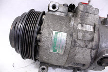 Load image into Gallery viewer, AC COMPRESSOR Mercedes C220 C36 E300 96 97 98 99 - 03 - 1098017
