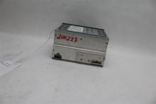 Load image into Gallery viewer, CD PLAYER RADIO Nissan NV200 Versa 10 11 12 13 14 15 - 1098175
