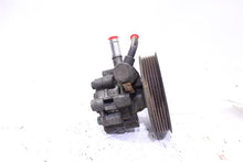 Load image into Gallery viewer, POWER STEERING PUMP Land Rover LR3 Range Rover Sport 2005 05 2006 06 07 08 09 - 1098372
