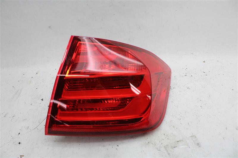OUTER TAIL LIGHT LAMP 320i 328D 328i 335i Active 3 M3 12-15 Right - 1098882