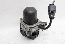 Load image into Gallery viewer, AIR INJECTION PUMP SMOG Cayenne 2003 03 2004 04 2005 05 2006 06 Right - 1099489
