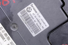 Load image into Gallery viewer, RADIATOR FAN ASSEMBLY BMW 530i 545i 525i 750i 2004 04 2005 05 2006 06 07 08 - 10 - 1101022
