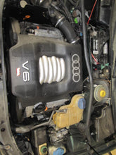 Load image into Gallery viewer, GRILL Audi A4 1997 97 1998 98 1999 99 Upper - 964411
