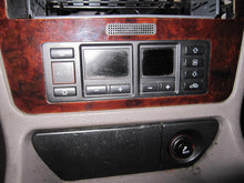 Load image into Gallery viewer, GRILL Audi A4 1997 97 1998 98 1999 99 Upper - 964411
