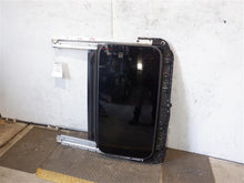 Load image into Gallery viewer, SUNROOF ASSEMBLY M35H M37 M56 Q70 11 12 13 14 15 16 17 18 - 1101679
