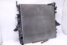 Load image into Gallery viewer, RADIATOR LR4 Range Rover Sport 10 11 12 13 14 15 16 - 1102257
