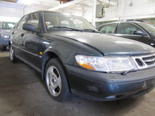 Load image into Gallery viewer, HEADLIGHT LAMP ASSEMBLY Saab 9-3 99 00 01 02 03 Right - 573620
