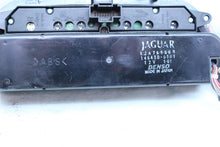 Load image into Gallery viewer, Temp Climate AC Heater Control Jaguar XK8 XJ8 XJ6 95 96 97 98 99 00 01 02 - 06 - 1103411
