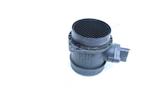 Load image into Gallery viewer, Mass Air Flow Sensor Meter MAF C70 S60 S70 S80 V70 XC60 XC70 XC90 02-09 - 1103422
