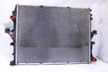 Load image into Gallery viewer, RADIATOR Cayenne 2003 03 2004 04 2005 05 2006 06 2007 07 2008 08 09 10 - 1103519
