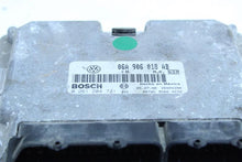 Load image into Gallery viewer, ECU ECM COMPUTER VW Beetle 1998 98 2.0L - 1104324

