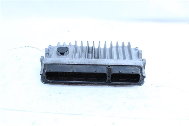 ECU ECM COMPUTER Lexus ES300H 2015 15 - 1104342
