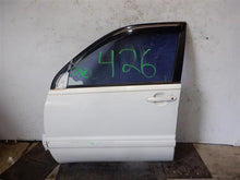 Load image into Gallery viewer, FRONT DOOR Toyota Highlander 01 02 03 04 05 06 07 Left - 1105267
