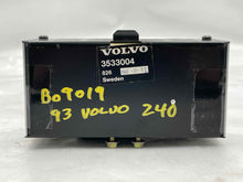 Load image into Gallery viewer, Radio  VOLVO 240 SERIES 1993 - NW7568
