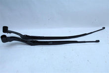 Load image into Gallery viewer, WINDSHIELD WIPER MOTOR Infiniti Q50 Q60 14 15 16 17 18 - 1105386
