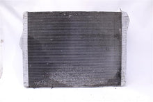 Load image into Gallery viewer, RADIATOR BMW 550i 550i Gt 650i 10 11 12 13 14 15 16 17 18 AT - 1105577
