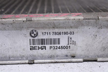 Load image into Gallery viewer, RADIATOR 535i 535i Gt 550i 550i Gt 640I 650i 740i 740il 750i 10-17 AT - 1105579
