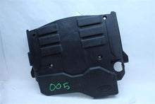 Load image into Gallery viewer, PLASTIC ENGINE COVER Land Rover LR3 2006 06 - 1105994
