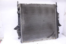 Load image into Gallery viewer, RADIATOR Land Rover LR3 2005 05 2006 06 2007 07 2008 08 2009 09 - 1106009
