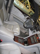 Load image into Gallery viewer, SPEEDOMETER CLUSTER Mercedes E320 1996 96 - 1148220
