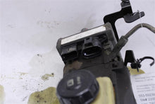 Load image into Gallery viewer, POWER STEERING PUMP Nissan Pathfinder 2016 16 - 1106227
