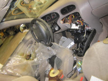 Load image into Gallery viewer, TAIL LIGHT LAMP ASSEMBLY Hyundai Elantra 1999 99 2000 00 Right - 525358
