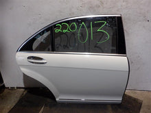 Load image into Gallery viewer, REAR DOOR S350 S400 S450 Cdn S550 S600 S63 S65 SL55 SL550 07-13 Right - 1106879
