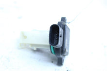 Load image into Gallery viewer, Mass Air Flow Sensor Meter MAF 135i 335i 528i 535i 535i Gt 640I 10-17 - 1107982
