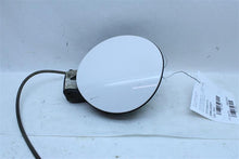 Load image into Gallery viewer, GAS FUEL FILLER LID DOOR Volkswagen Tiguan 2011 11 - 1108905
