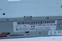 Load image into Gallery viewer, INFO-GPS SCREEN CL500 CL55 CL600 CL65 CLK320 CLK350 CLK430 CLK500 01-07 - 1109384
