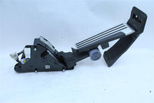 Load image into Gallery viewer, ELECTRONIC PEDAL ASSEMBLY Infiniti Q50 2019 19 - 1109773
