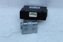 Load image into Gallery viewer, TRANSFER CASE CONTROL MODULE COMPUTER Infiniti Q50 18 19 - 1110557
