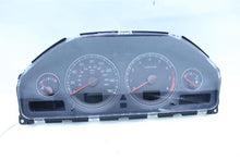 Load image into Gallery viewer, SPEEDOMETER CLUSTER Volvo S60 S80 V70 05 06 07 08 - 1110673
