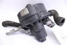 Load image into Gallery viewer, AIR INJECTION PUMP SMOG Mercedes CLK550 E350 SL550 S450 S550 06 07 08 09 10 11 - 1111039
