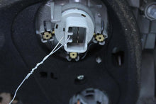 Load image into Gallery viewer, TAIL LIGHT LAMP ASSEMBLY Toyota Yaris 06 07 08 09 10 11 12 Left - 1112163
