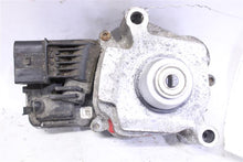 Load image into Gallery viewer, TRANSFER CASE ACTUATOR MOTOR 228I 320i 328D 328i 328I GT 335i 335i 10-17 - 1112633
