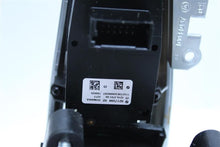 Load image into Gallery viewer, Floor Shifter BMW 550i 2013 13 - 1112697
