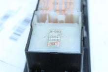 Load image into Gallery viewer, DRIVERS MASTER WINDOW SWITCH Forester 2003 03 2004 04 - 1112898
