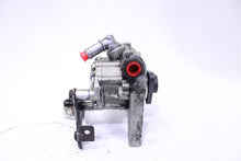 Load image into Gallery viewer, POWER STEERING PUMP BMW 325i 330i 2001 01 02 03 04 05 - 1112928
