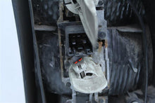 Load image into Gallery viewer, TAIL LIGHT LAMP ASSEMBLY Volvo C70 V70 XC70 05 06 07 LOWER Left - 1113127
