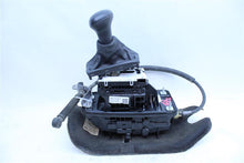Load image into Gallery viewer, Floor Shifter Audi Q5 2013 13 - 1113541
