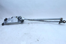 Load image into Gallery viewer, WIPER TRANSMISSION Cayenne 2003 03 2004 04 2005 05 06 07 08 09 10 Front - 1113674
