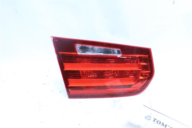 TRUNK LID MOUNTED TAIL LIGHT LAMP 320i 328D 328i 335i Active 3 M3 12-15 Left - 1113863